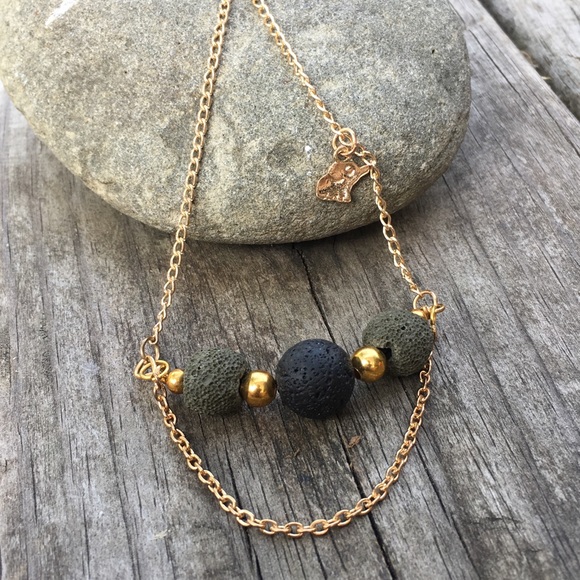 Anthropologie Jewelry - Lava stone bead elephant 🐘 oil diffuser Necklace